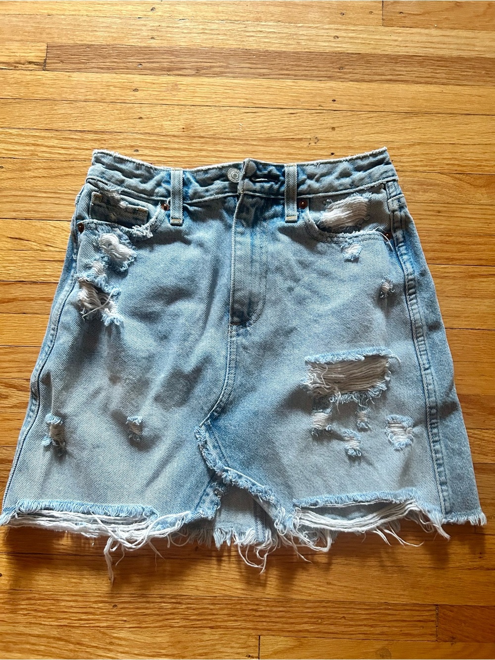 Abercrombie Zoe Vintage A-Line Distressed Denim Mini Skirt 24